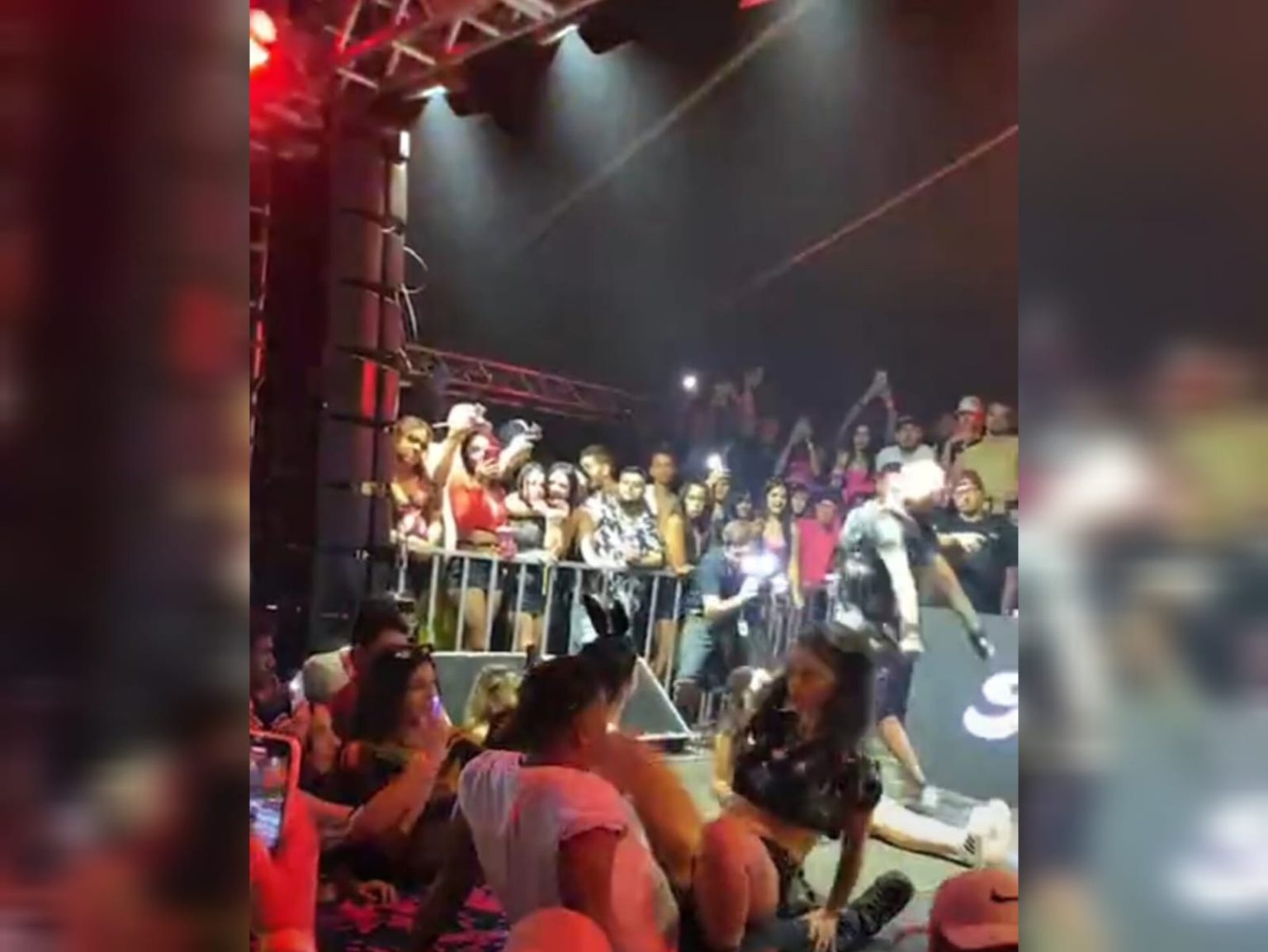 Fã que subiu no palco de MC Pipokinha em Anápolis recebeu surra de
