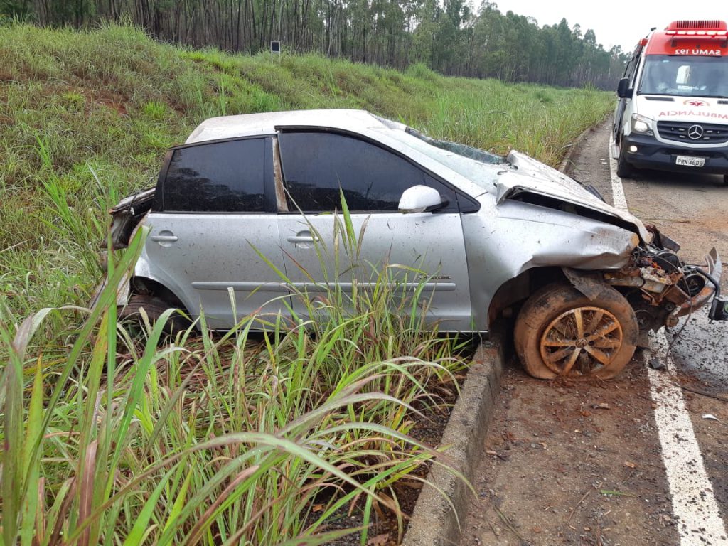 Vítima de capotamento na BR-153, em Anápolis, é identificada