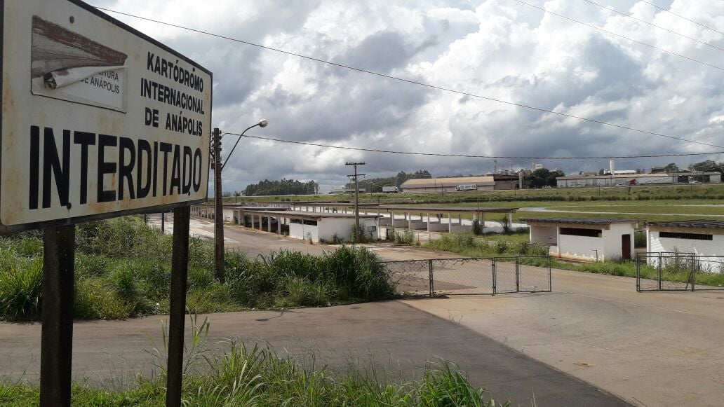 Adolescente de 12 anos tem couro cabeludo arrancado dentro do kartódromo interditado de Anápolis