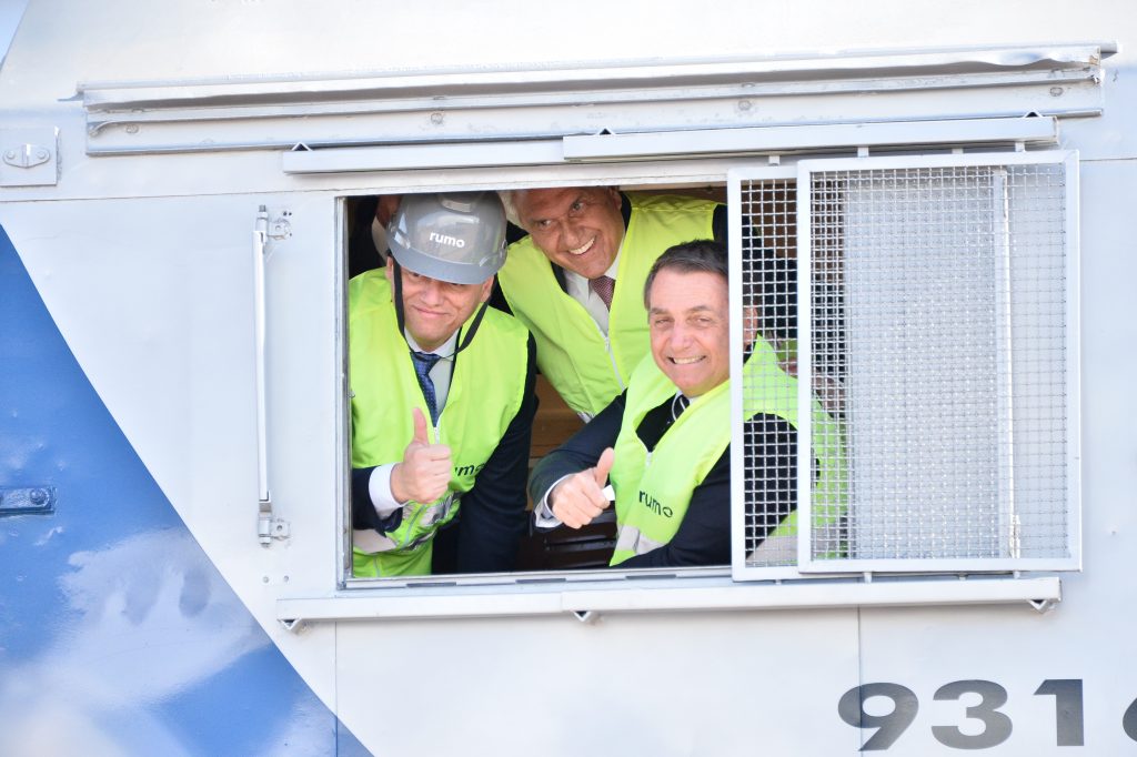 Em visita a Anápolis, Bolsonaro entrega concessão da Ferrovia Norte-Sul à Rumo