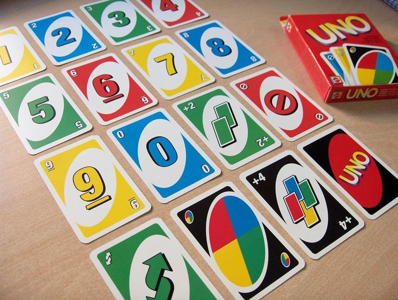 Regras do UNO: como jogar do jeito certo e se divertir