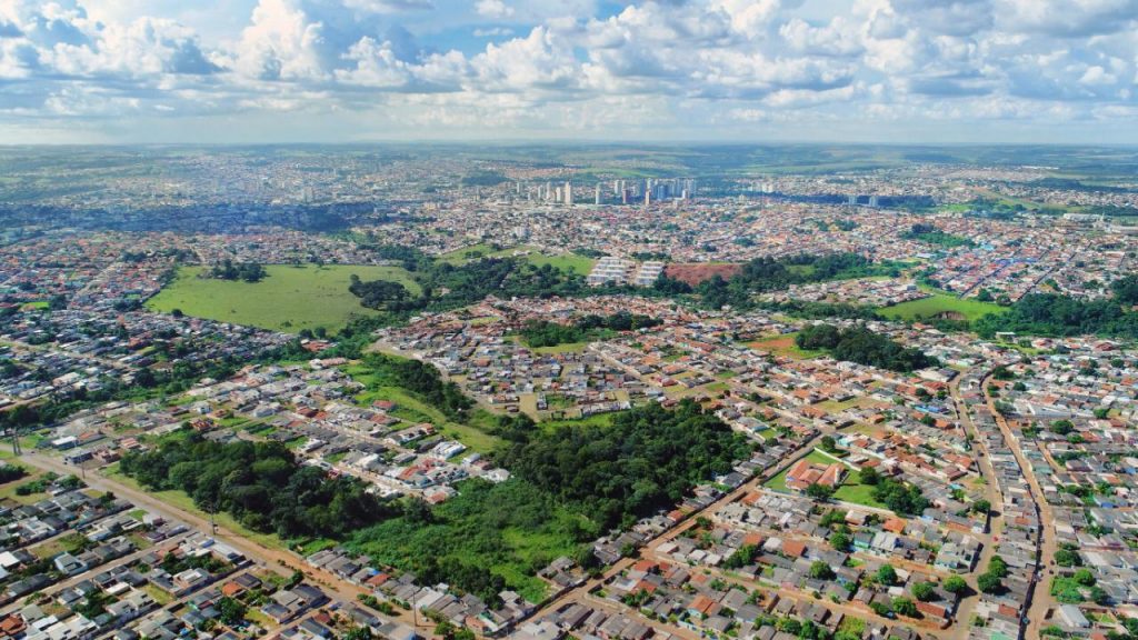 Anápolis sobe muito e Goiânia despenca em ranking econômico nacional