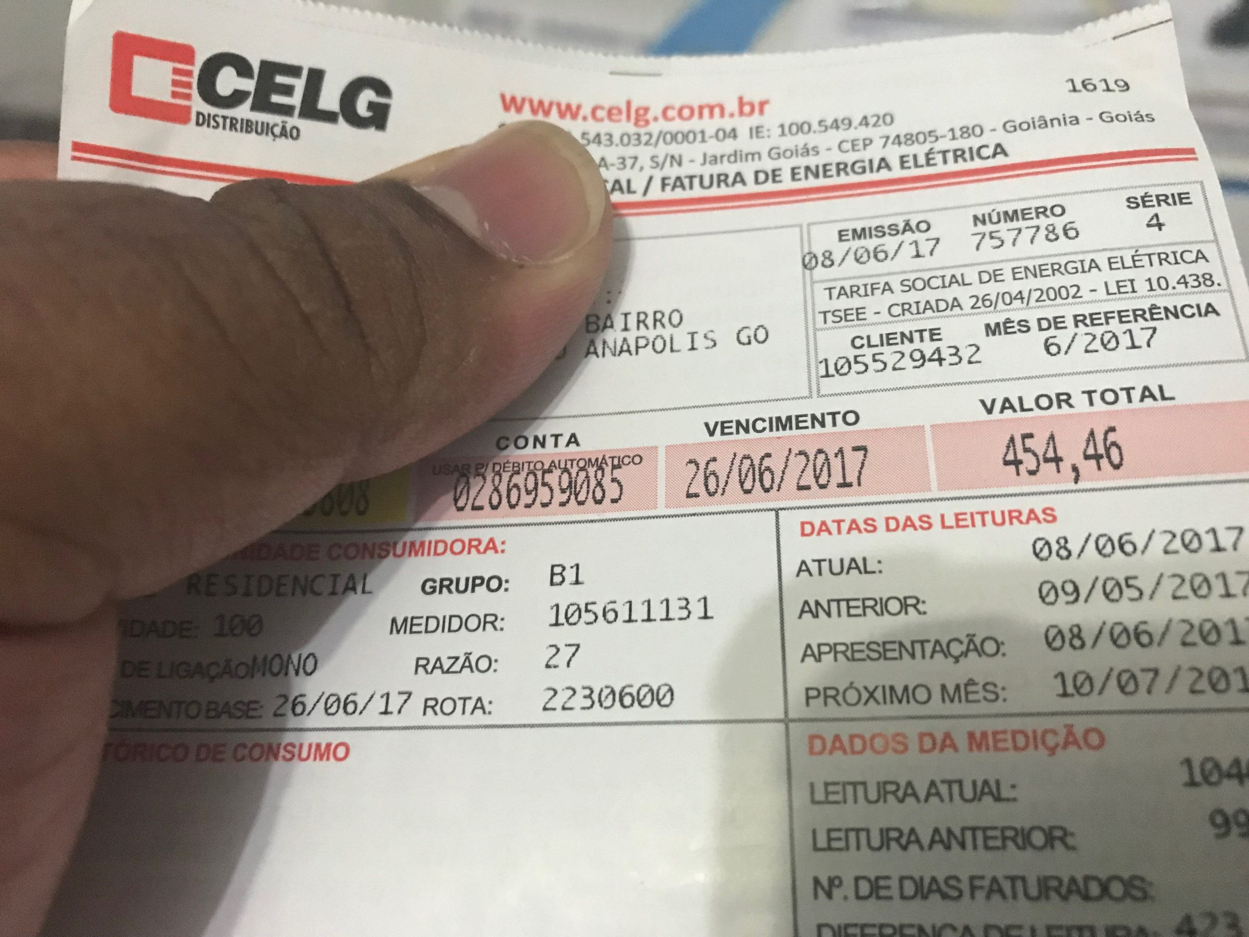 Conta de luz terá taxa extra de R$ 3 para cada 100 quilowatts-hora consumidos