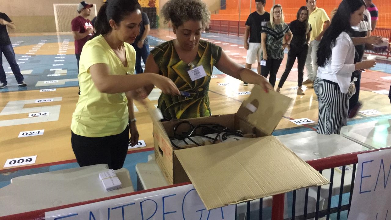 Eleitores que não foram às urnas no primeiro turno podem votar neste domingo (28)