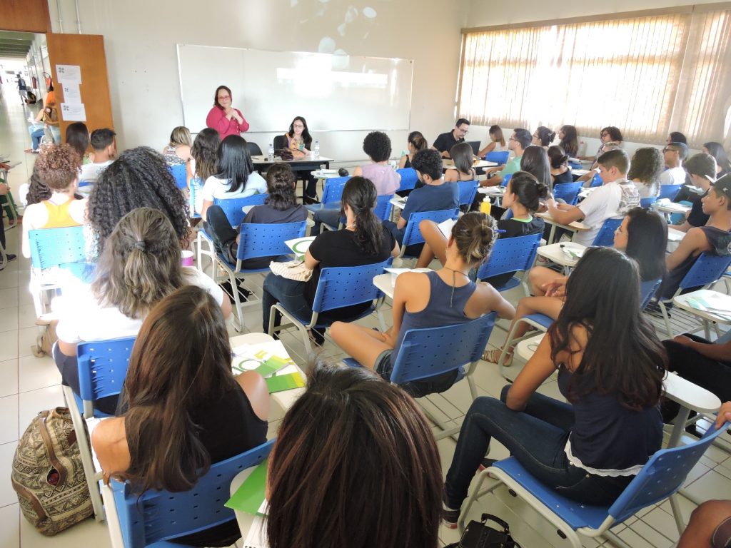 Últimos dias para se inscrever no concurso público do IFG com vagas em Goiânia e outras 10 cidades