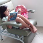 Maria Julia no hospital aguardando atendimento