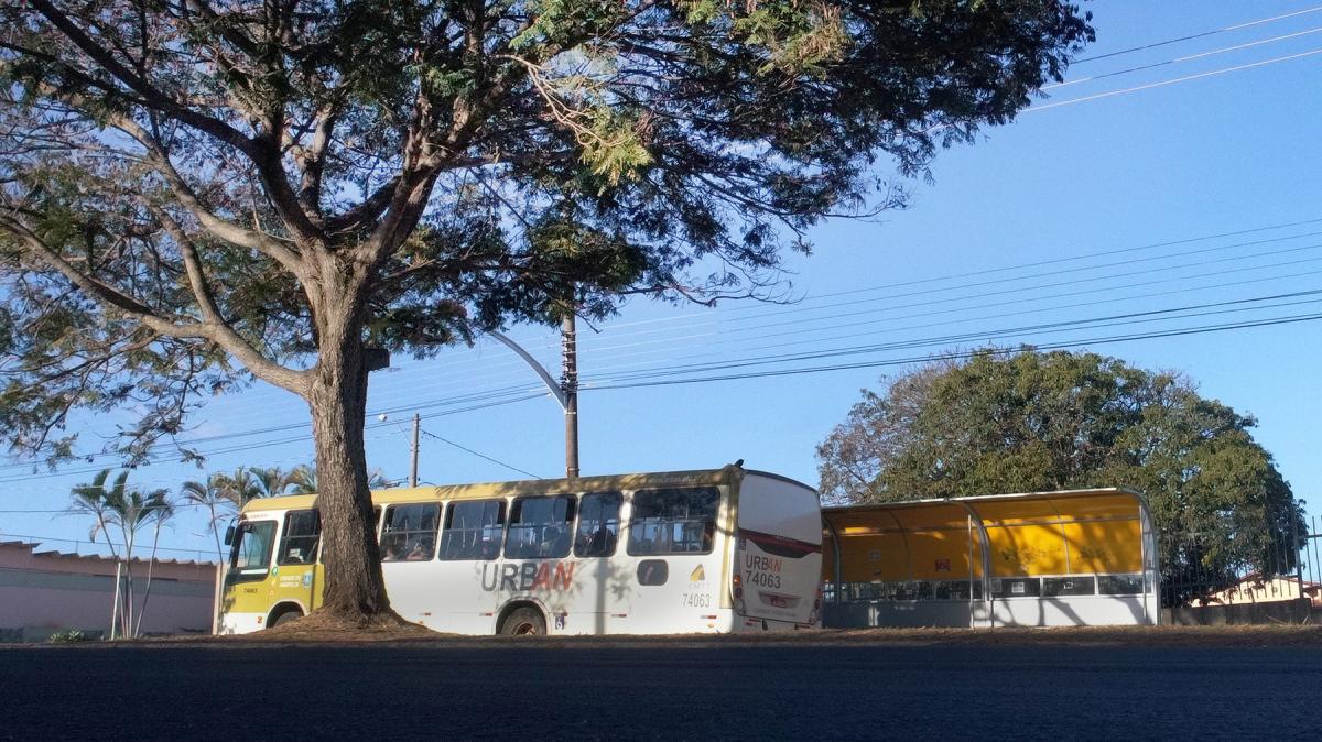 Após longa reunião, prefeito e Urban não chegam a consenso e reajuste segue indefinido