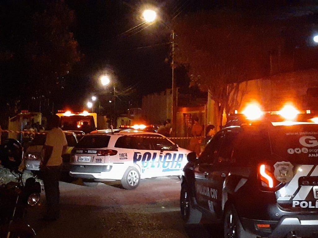 Morte de homem dentro de casa em Anápolis está envolta de mistérios