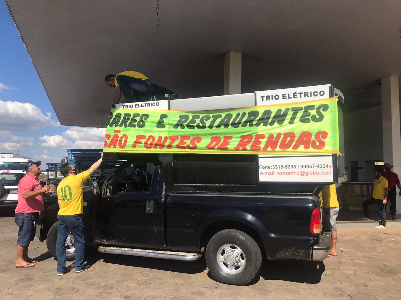 Contra decreto, donos de bares e restaurantes planejam mais uma manifestação em Anápolis