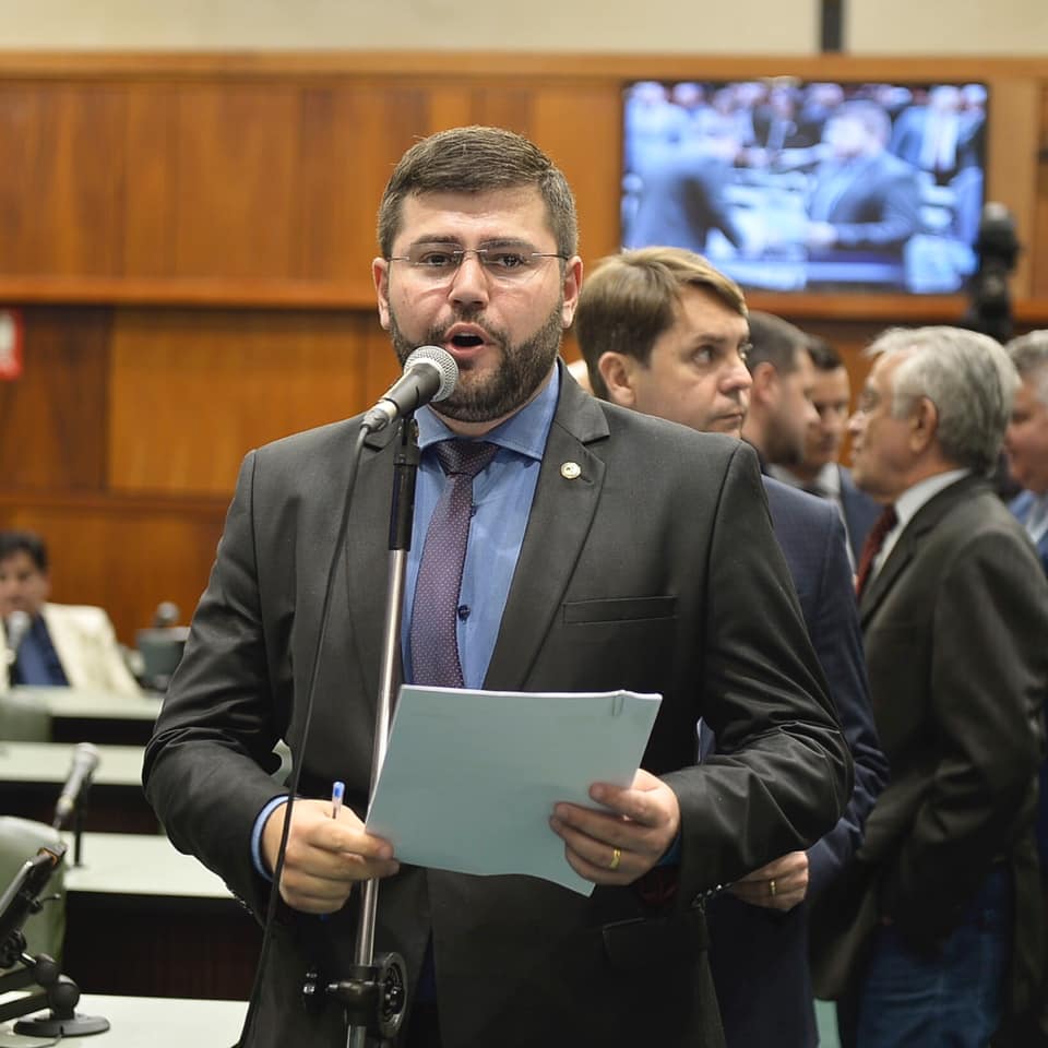 Lei quer resguardar idosos analfabetos que fazem empréstimos em Goiás