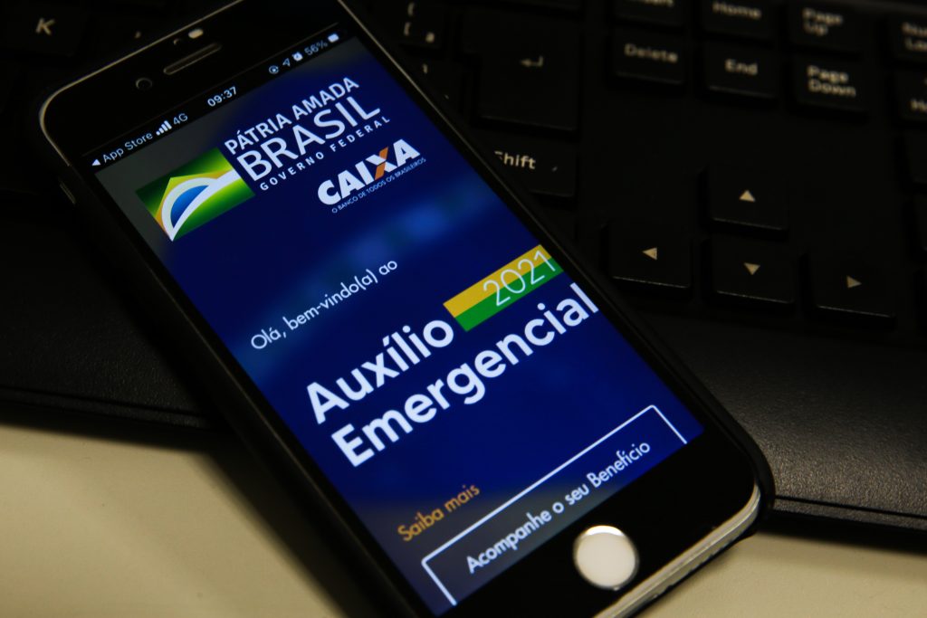 Caixa decide antecipar a segunda parcela do auxílio emergencial; veja o novo calendário