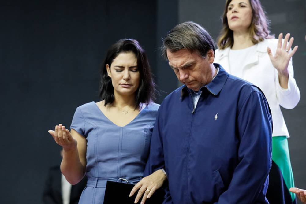 Essa é a estratégia da esquerda para diminuir favoritismo de Bolsonaro entre evangélicos