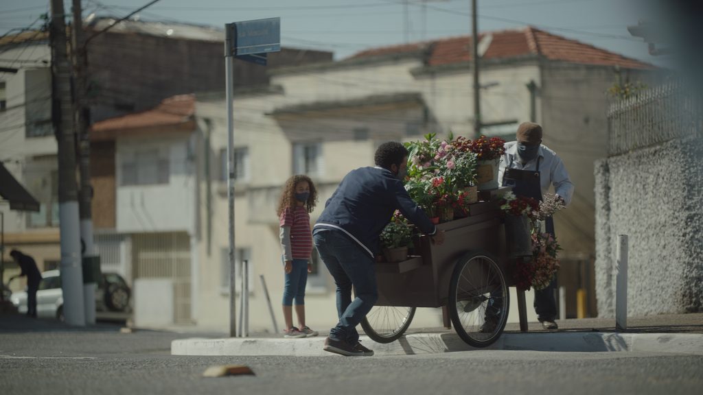 Impossível não chorar com a propaganda do Dia dos Pais do Bradesco