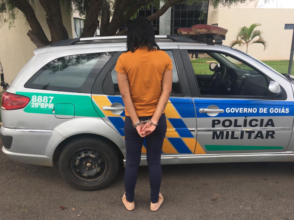 Casal queria tocar o terror, mas foi descoberto e mulher ficou para trás