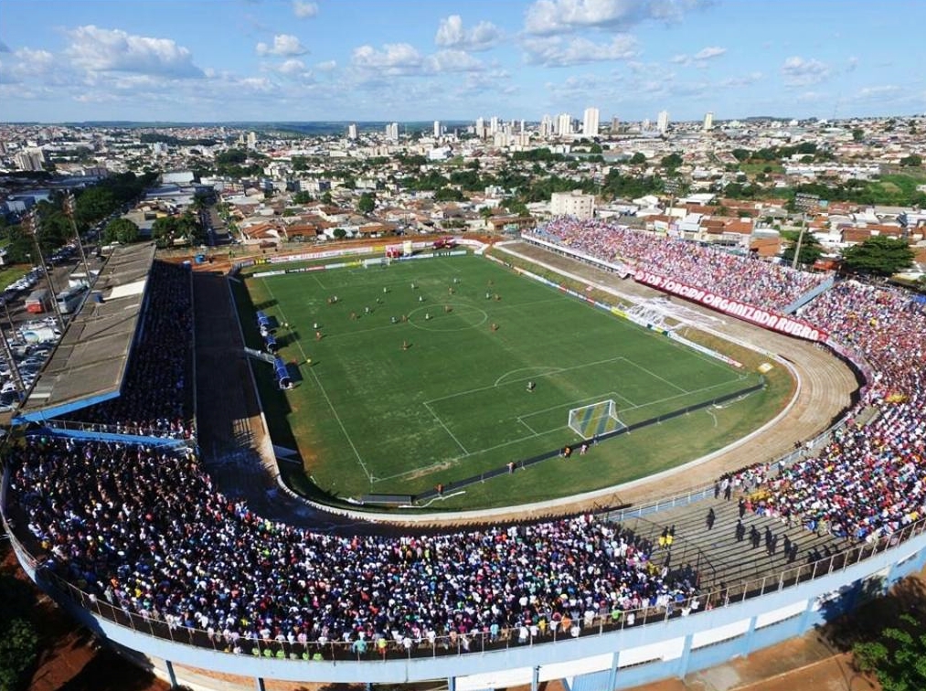 Grêmio recebe o CRAC e Anapolina visita o Iporá na oitava rodada do Goianão