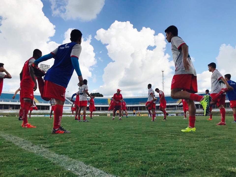 Anapolina recebe o Goiás em busca de vaga na grande final do Goianão