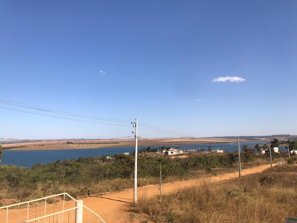 Jovem morre afogado após nadar com amigo no Lago Corumbá IV