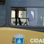 nibus da urban apedrejado