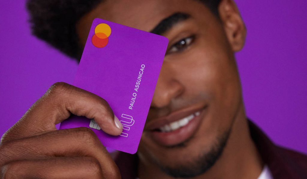 Nubank lança novo cartão de crédito exclusivo para crianças e adolescentes