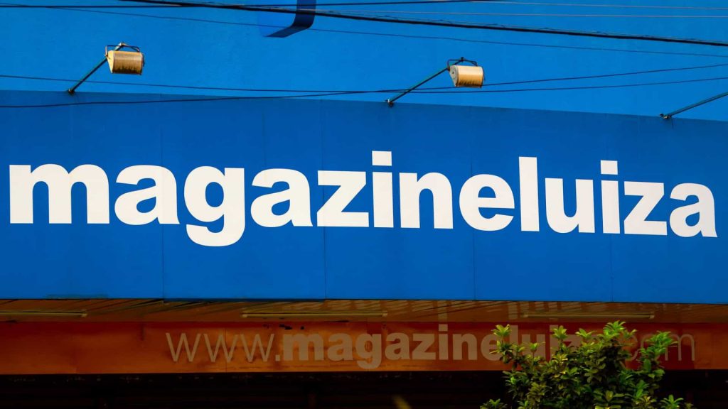 Magazine Luiza mira games e compra KaBuM! por R$ 1 bi