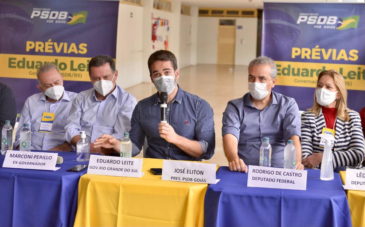 Eduardo Leite desembarca em Goiás para convencer tucanos e ser candidato a presidente da República