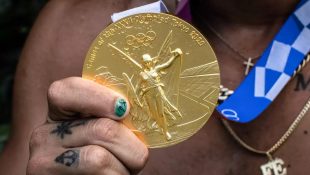 O símbolo que aparece em medalhas olímpicas – e o que ele realmente representa