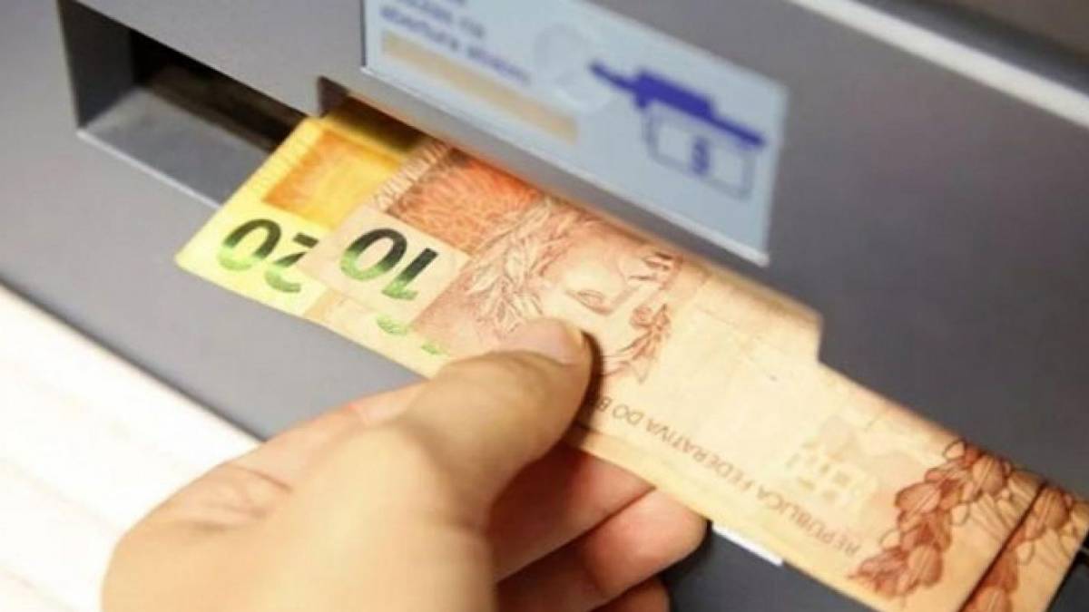 Brasileiros podem sacar dinheiro esquecido; veja se você tem direito -  Portal 6