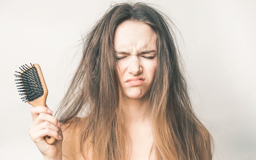 6 dicas para hidratar os cabelos ressecados em casa