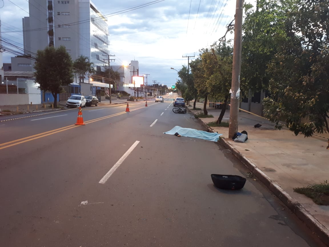 Imagem corpo após acidente na Avenida 85. (Foto: Divulgação PC)