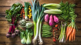 Esse vegetal comum protege as articulações e turbina o colágeno