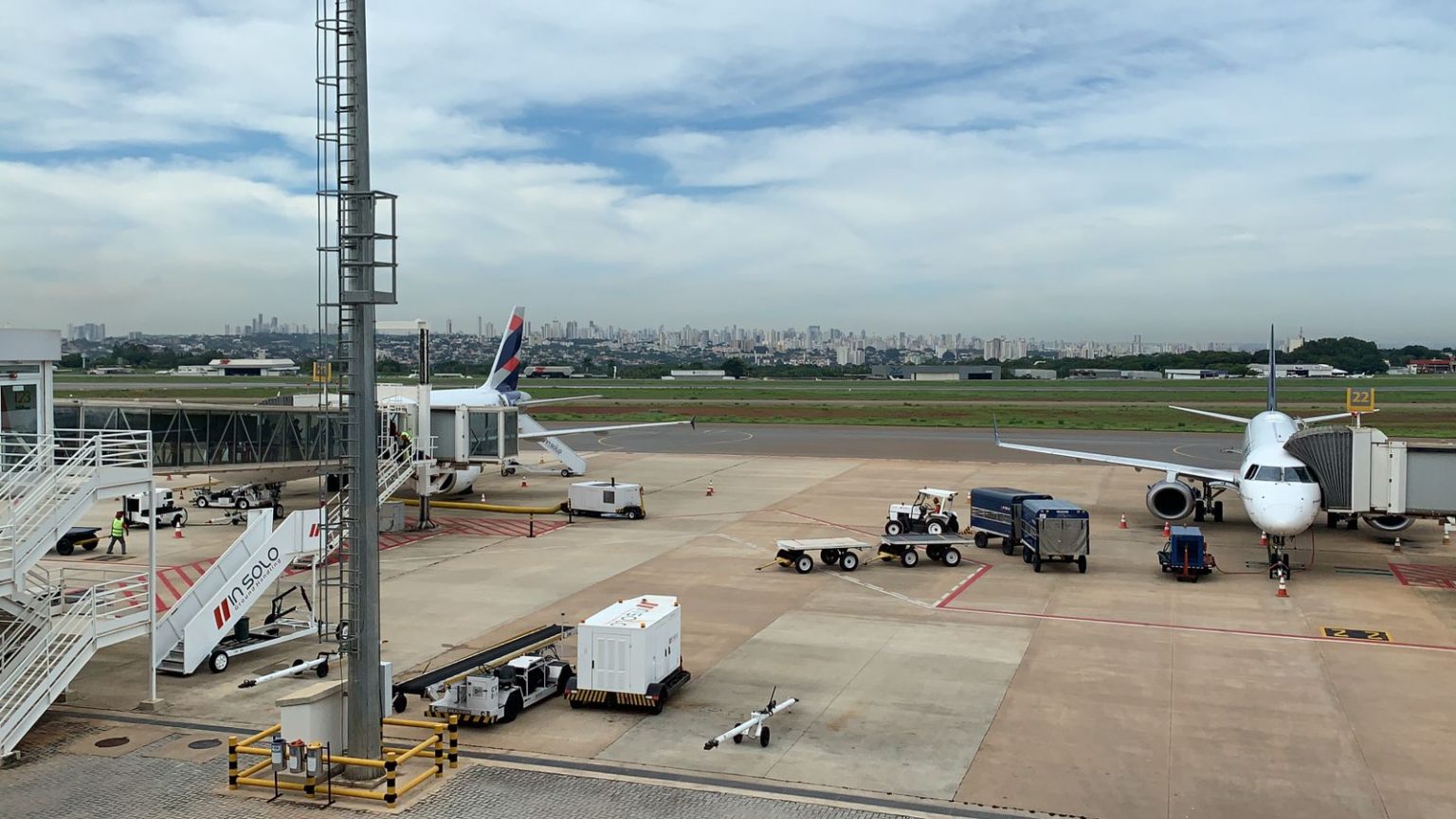 Goiânia é um dos destinos mais caros para viajar de avião no Brasil