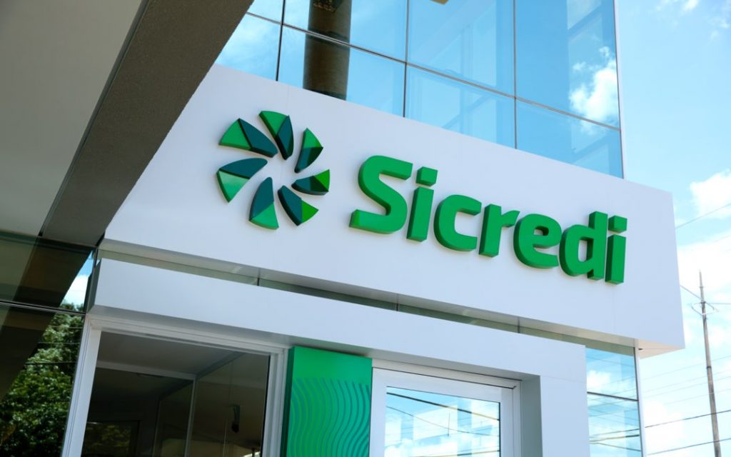 Sicredi chega à marca de 6 milhões de associados