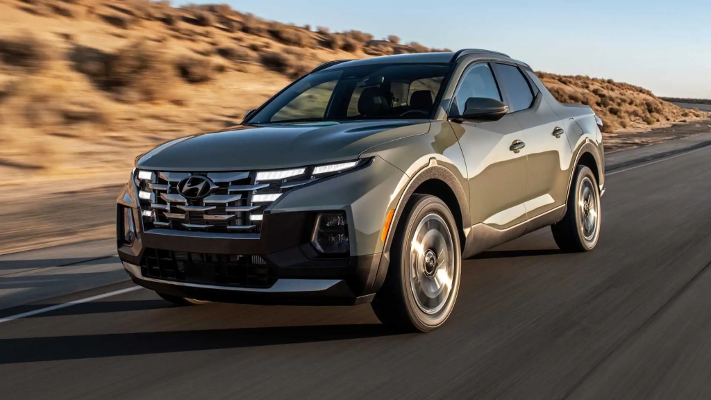 2022-hyundai-santa-cruz-front-angle
