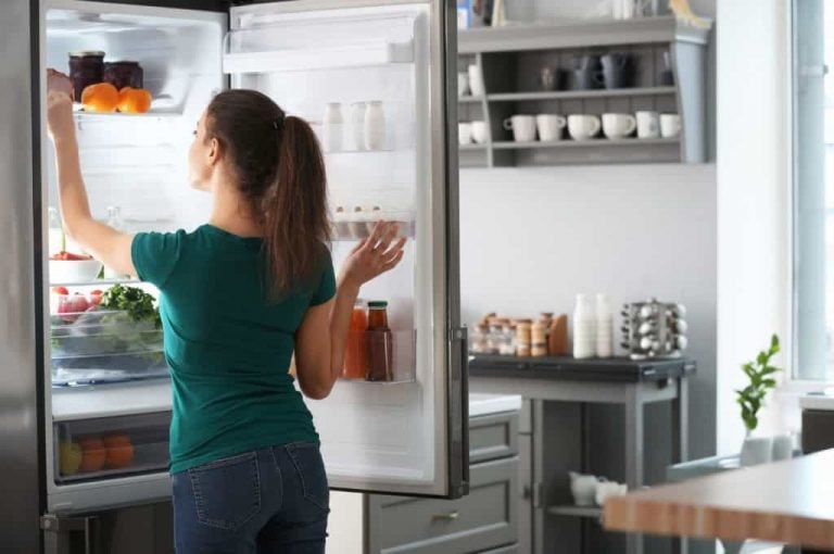 6 dicas para deixar a geladeira organizada e não deixar perder nenhum alimento