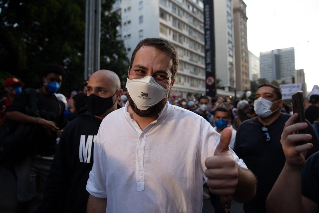 Aliança de PDT e PSOL em torno de Boulos em SP teria apoio contido a Ciro