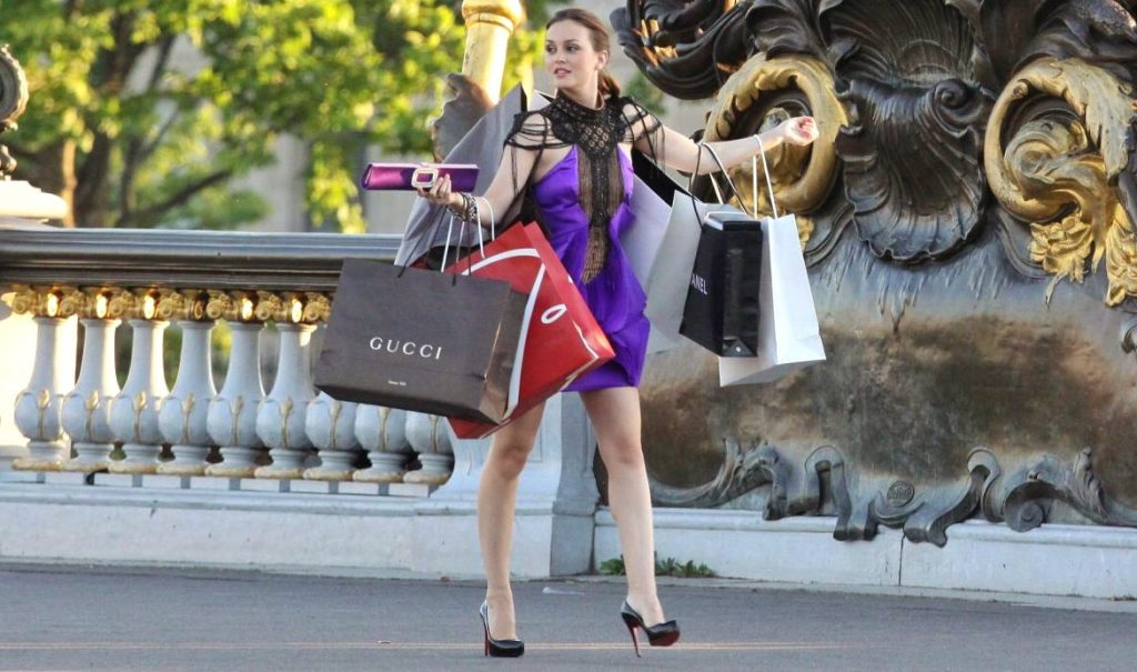 Aprenda como limpar a sua bolsa corretamente e de maneiras simples e fáceis