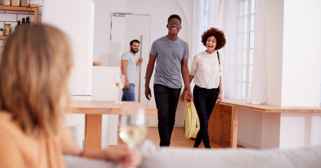 6 coisas que você jamais deve tocar quando estiver na casa de outra pessoa