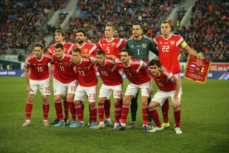 Rússia é suspensa pela Fifa e não disputará a Copa do Mundo do Qatar -  28/02/2022 - Esporte - Folha