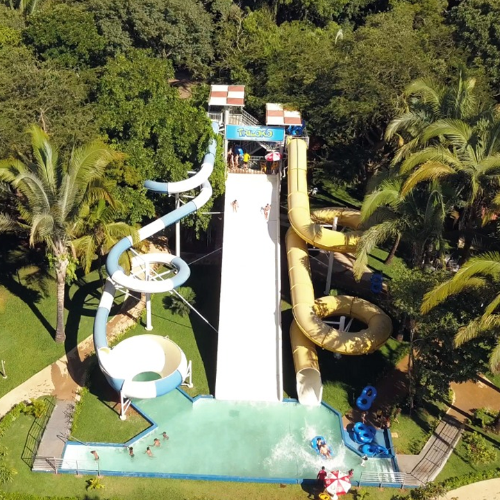 Está com calor? Conheça os clubes em Goiânia que farão você se refrescar