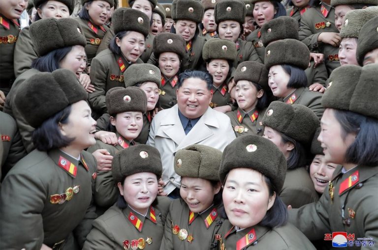 6 coisas que todo mundo faz e podem dar pena morte na Coreia do Norte