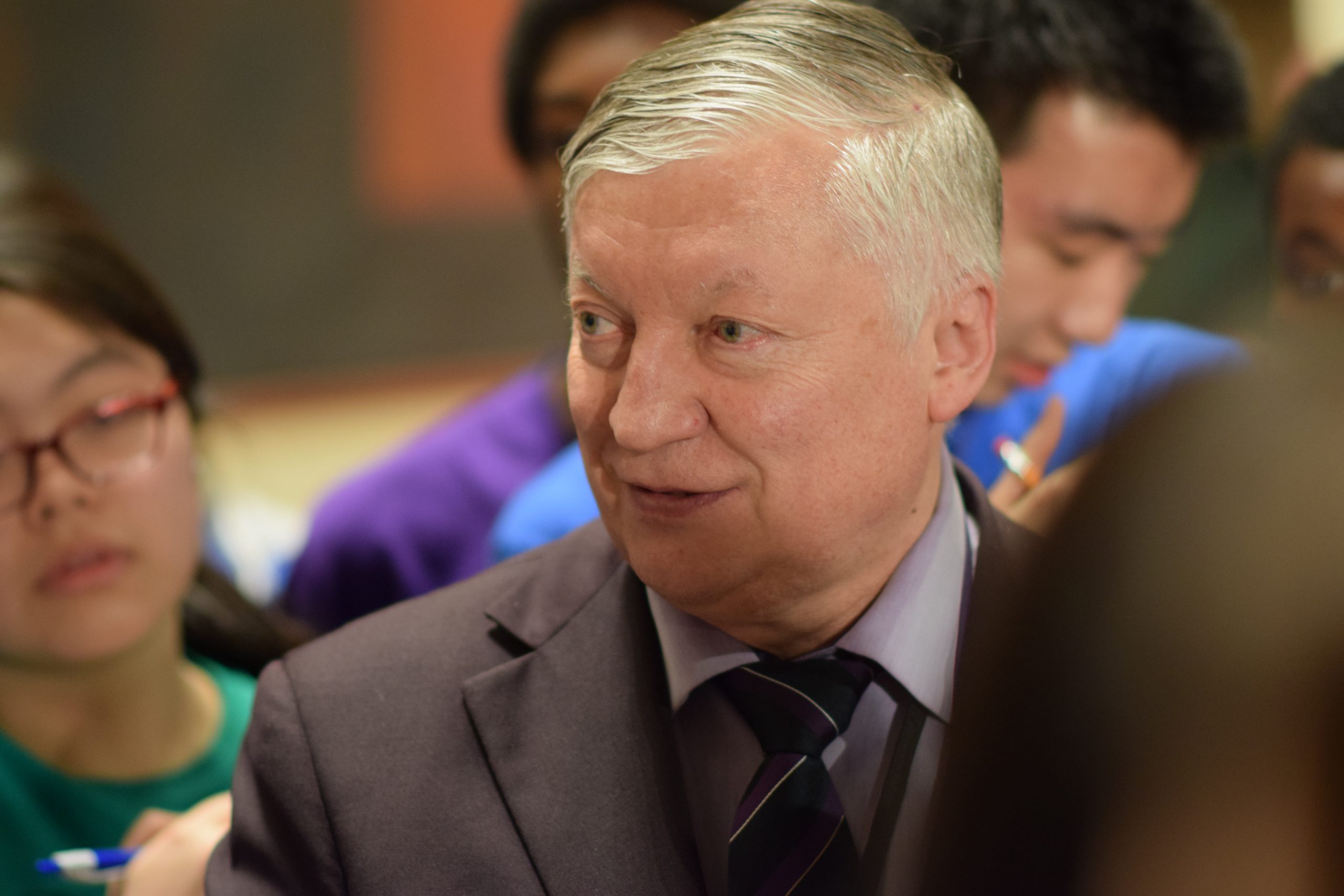 Anatoly Karpov, retrato de um campeão que quer “levar o xadrez a