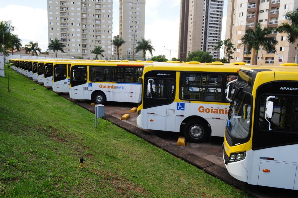 Semana começa com vagas de emprego para início imediato em Goiânia