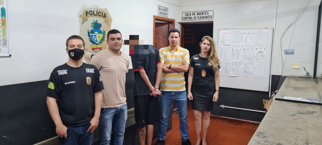 Preso, jovem invadia casa de mulheres na madrugada para tocar nas partes íntimas delas