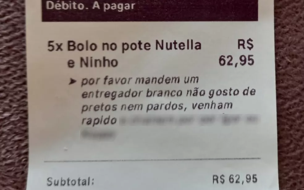 Em pedido de bolo, cliente diz que não gosta de “pretos” e pede entregador branco