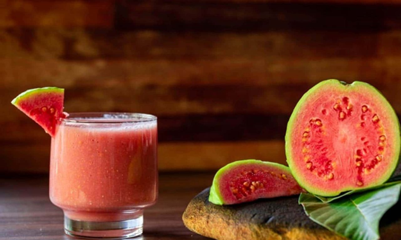 Conheça a fruta que ajuda a emagrecer, abaixa a glicose e aumenta a imunidade