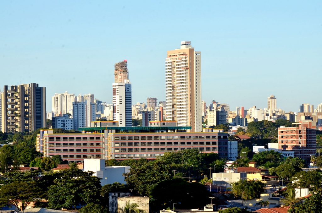 Saiba o que vai ficar aberto na Grande Goiânia durante os feriados de fim de ano