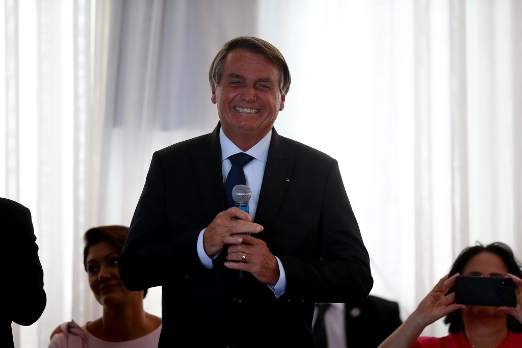 Bolsonaro minimiza compra de Viagra por Forças Armadas