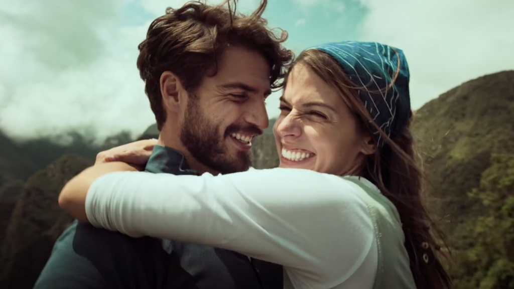 3 signos que não conseguem viver sem um dengo e precisam namorar