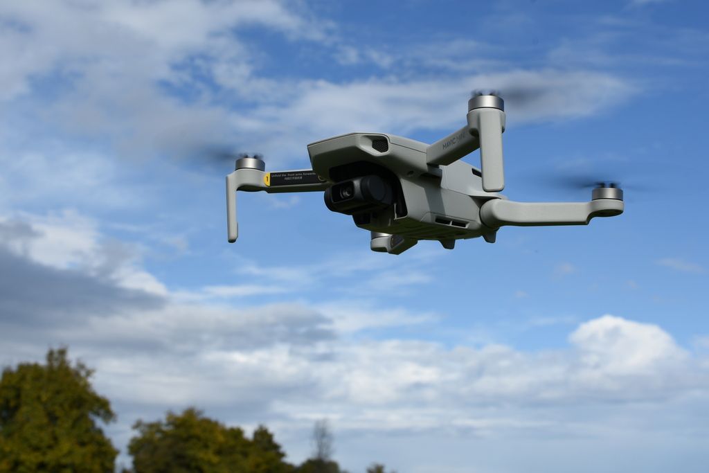 Anápolis tem vagas em curso gratuito para ensinar quem quer aprender a pilotar drone