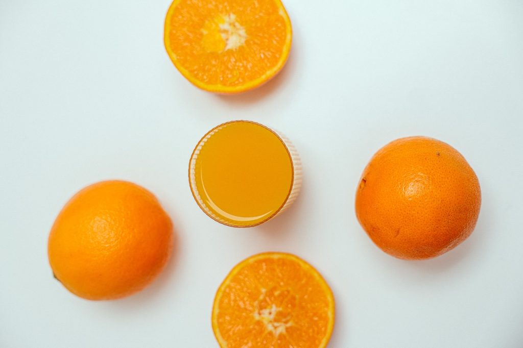 Esta é a melhor maneira de espremer laranja sem espremedor e poucos conhecem